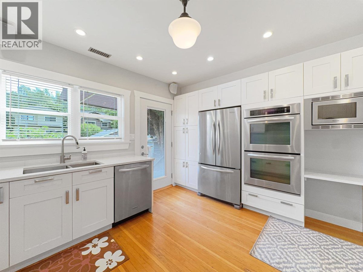 3440 W 26TH AVENUE - Photo 2