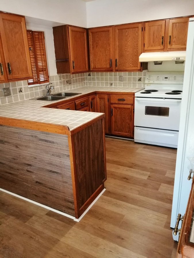 8007 French Street - Photo 2