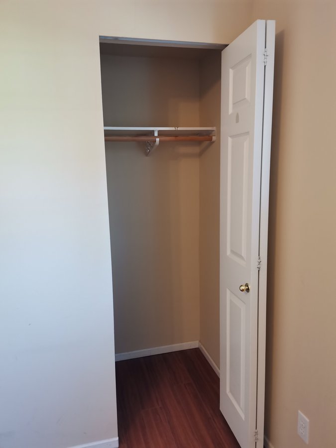 2729 East Georgia Street - Photo 3