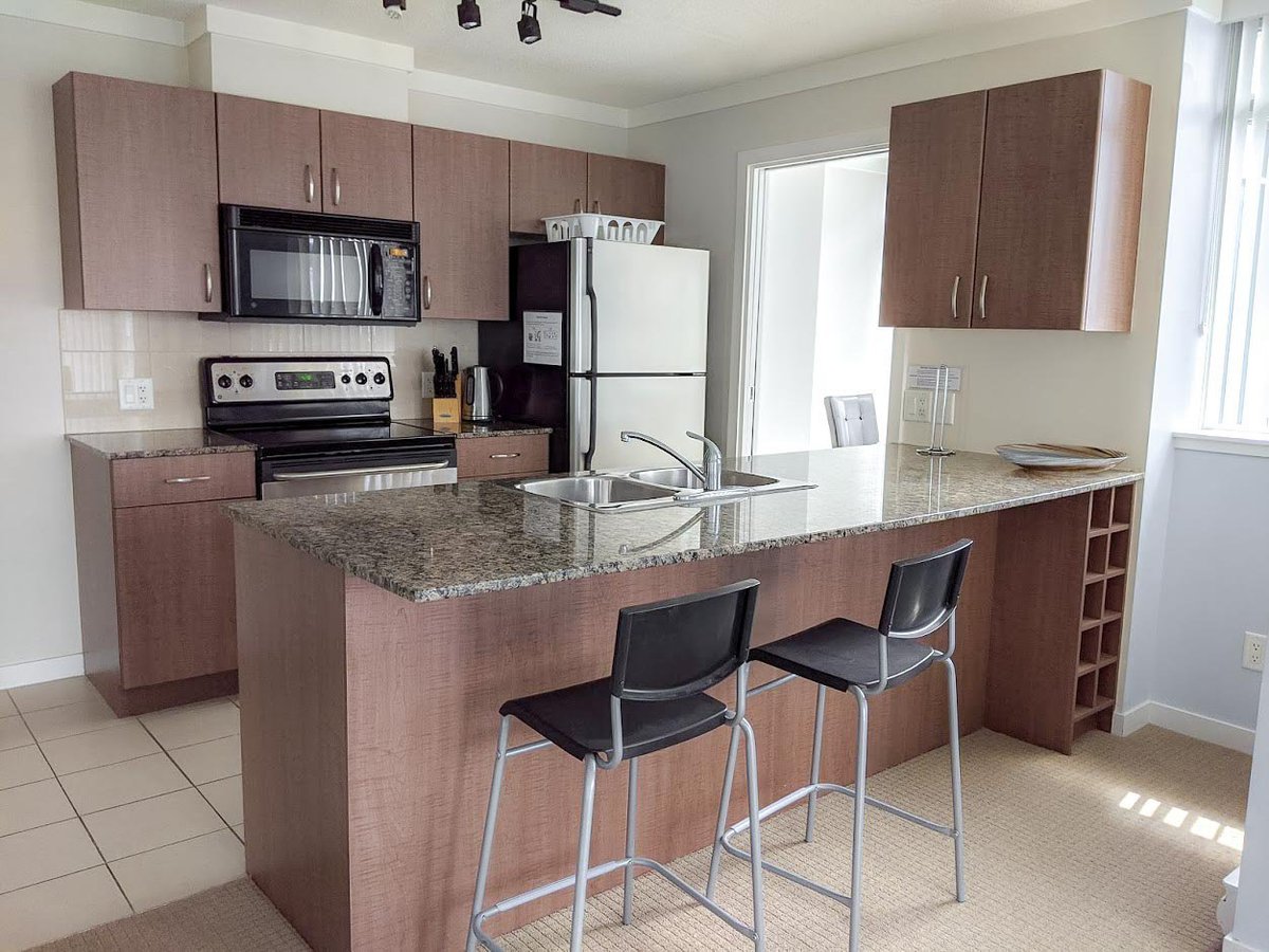610 Granville Street - Photo 3