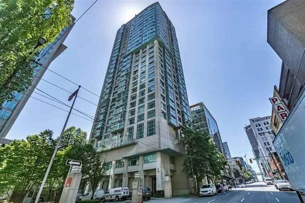 438 Seymour Street - Photo 3