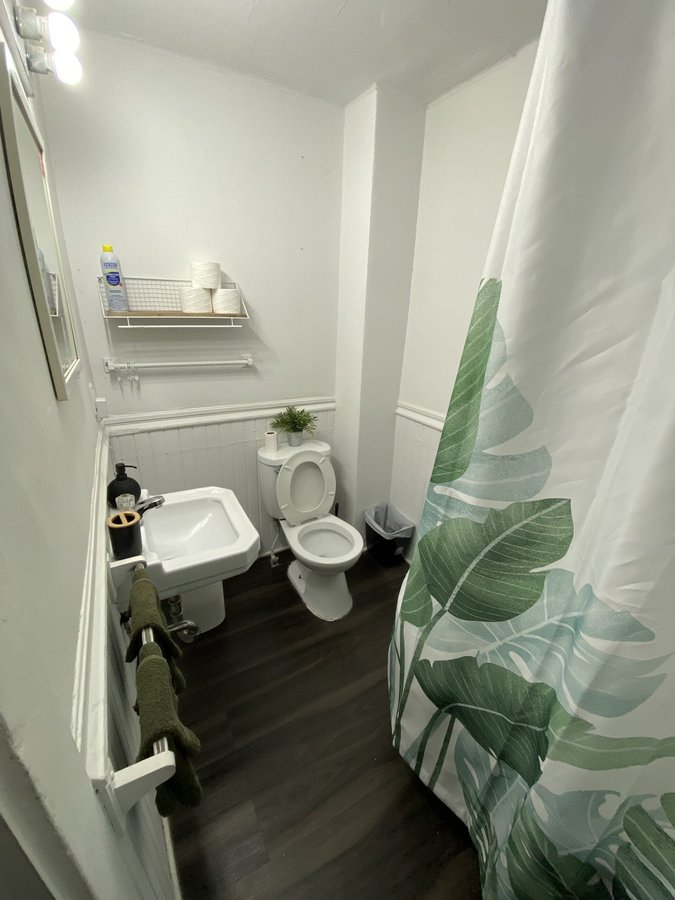 1620 Graveley Street - Photo 7