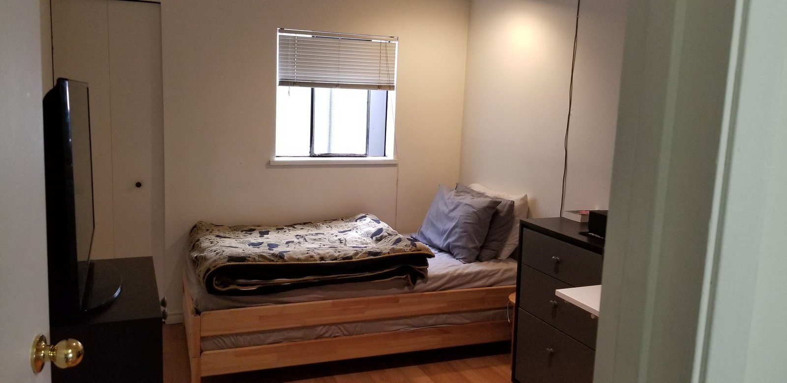 249 East Georgia Street - Photo 4
