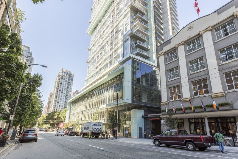777 Richards Street - Photo 2