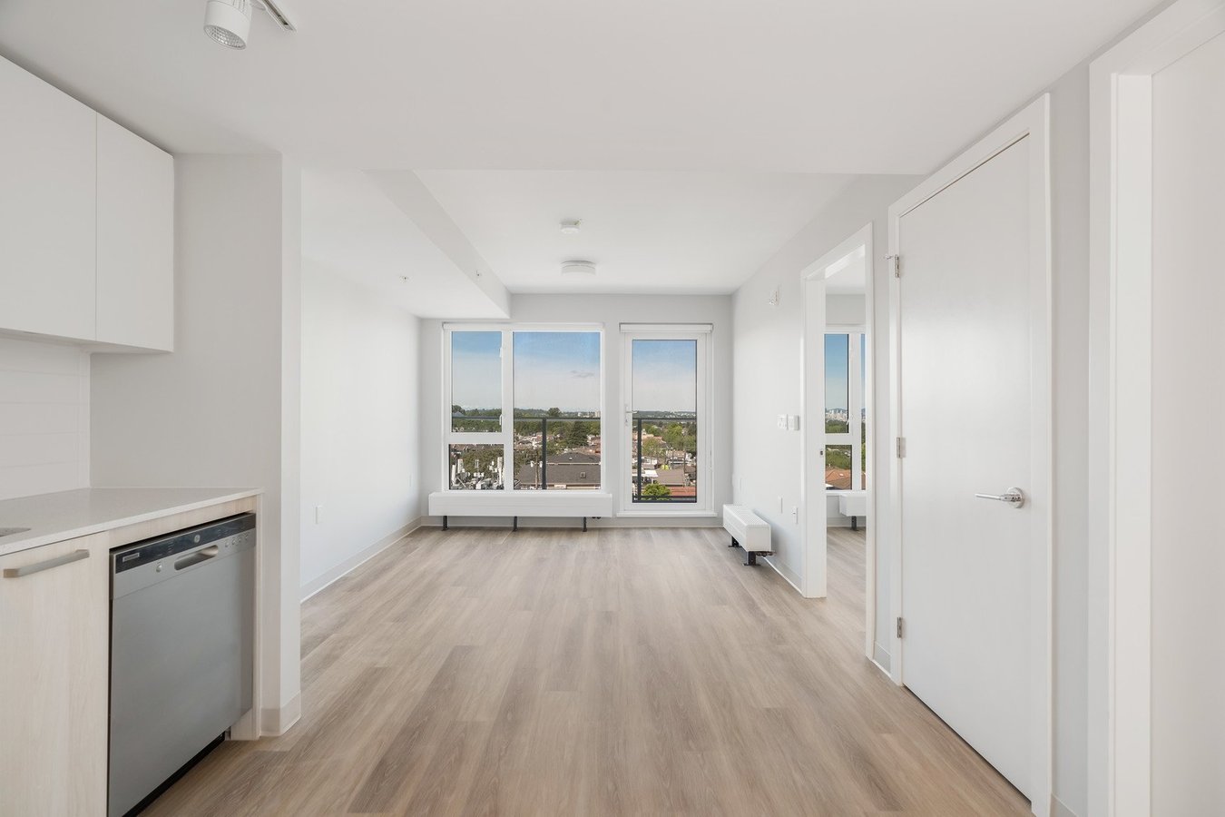 Vancouver BC Apartments, Houses and Condos for Rent