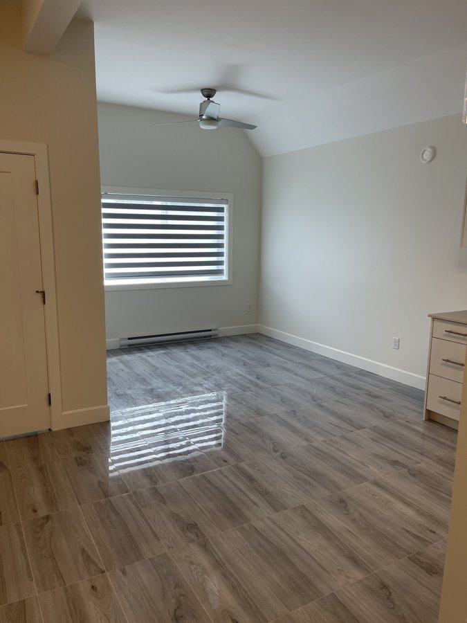 Rentals.ca ) Burnaby Apartments, Condos and Houses For Rent