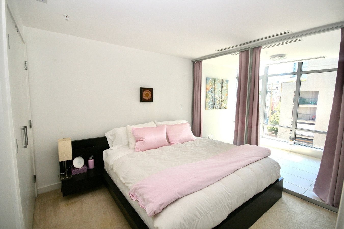 1028 Barclay Street - Photo 7