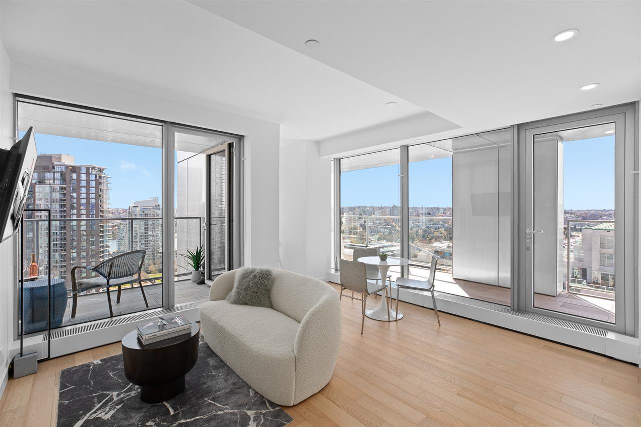 1480 Howe Street - Photo 1
