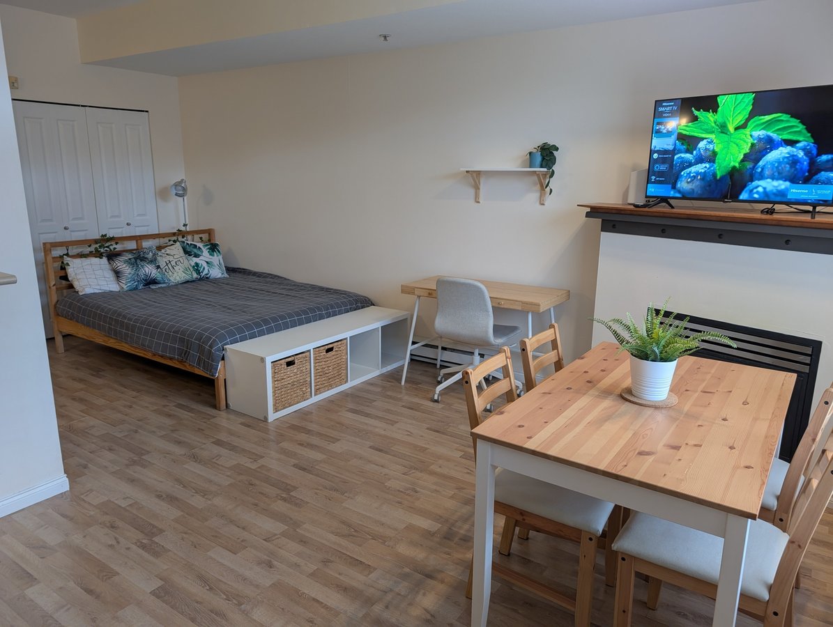 2375 West Broadway - Photo 10