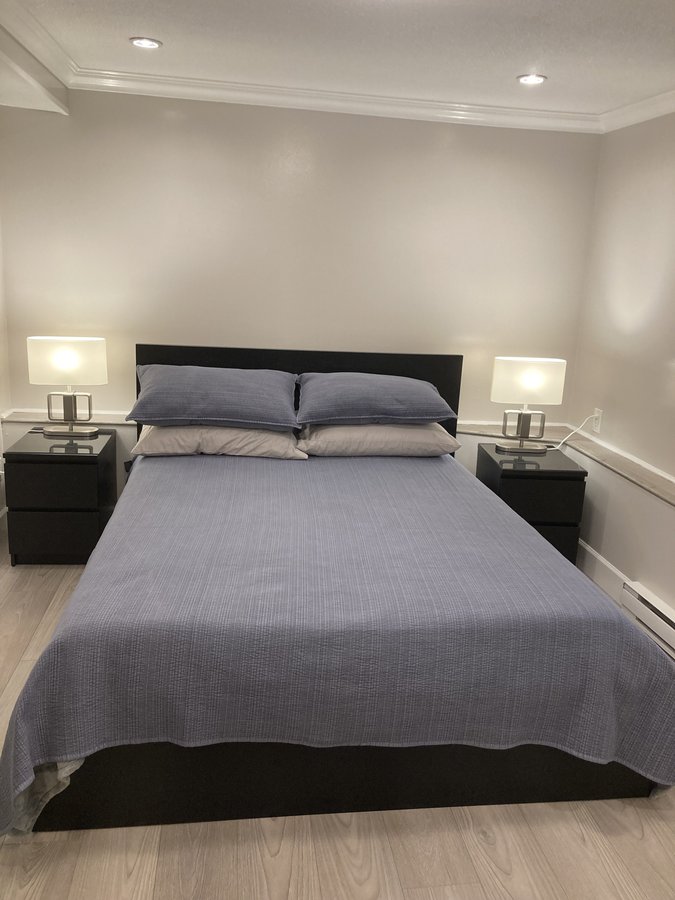 1550 Comox Street - Photo 3