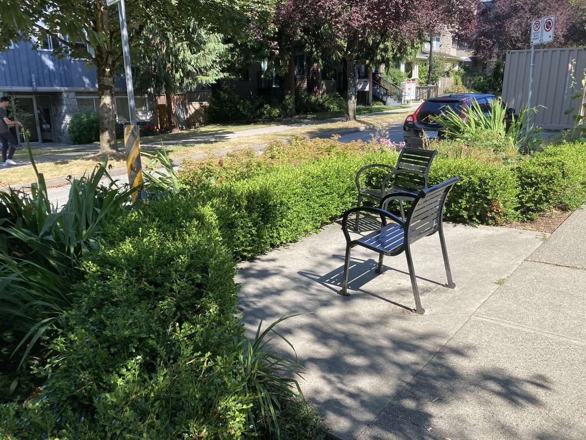 1550 Comox Street - Photo 34
