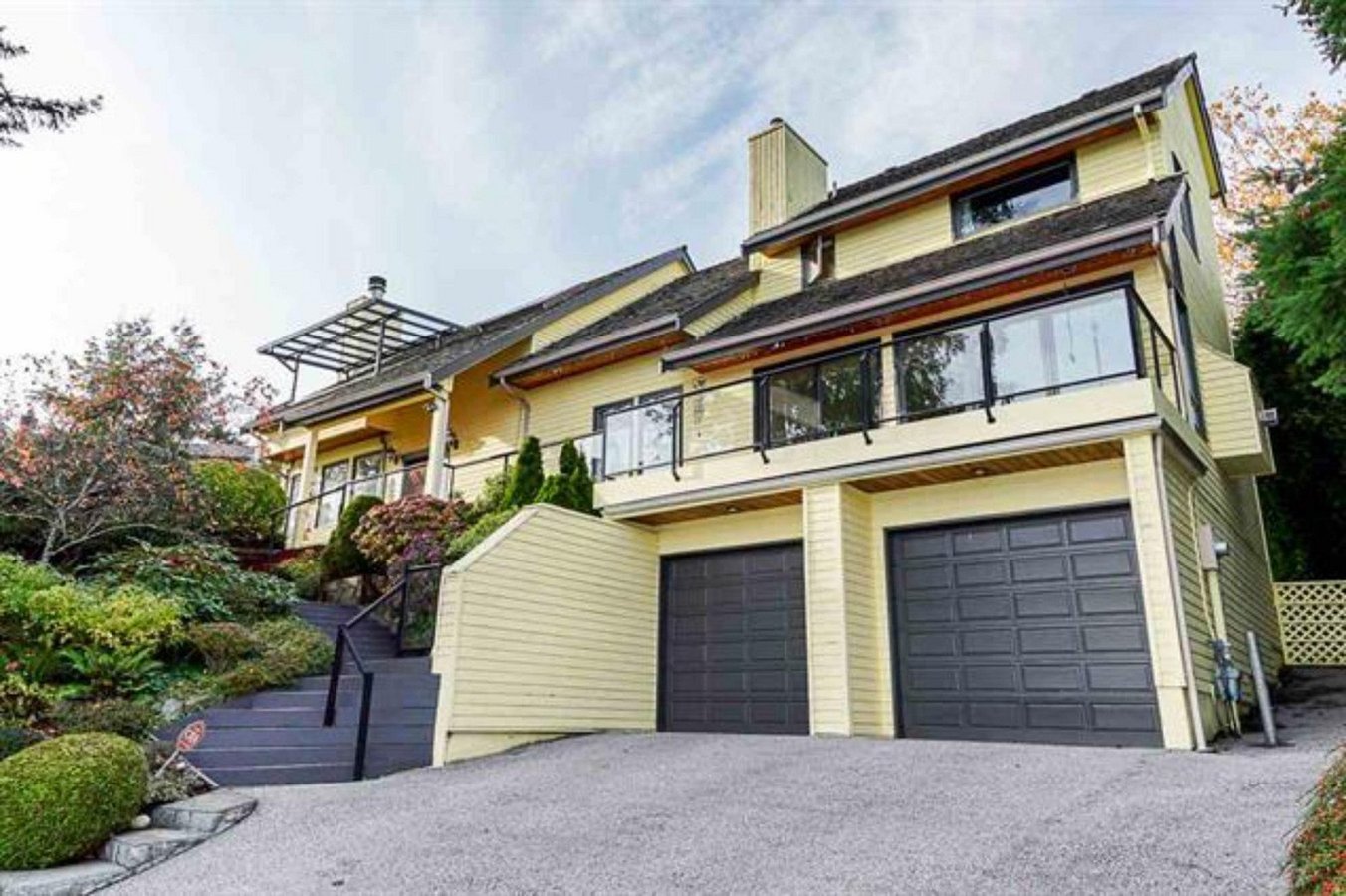 Vancouver BC Basements, Cabins, Cottages and Houses for Rent