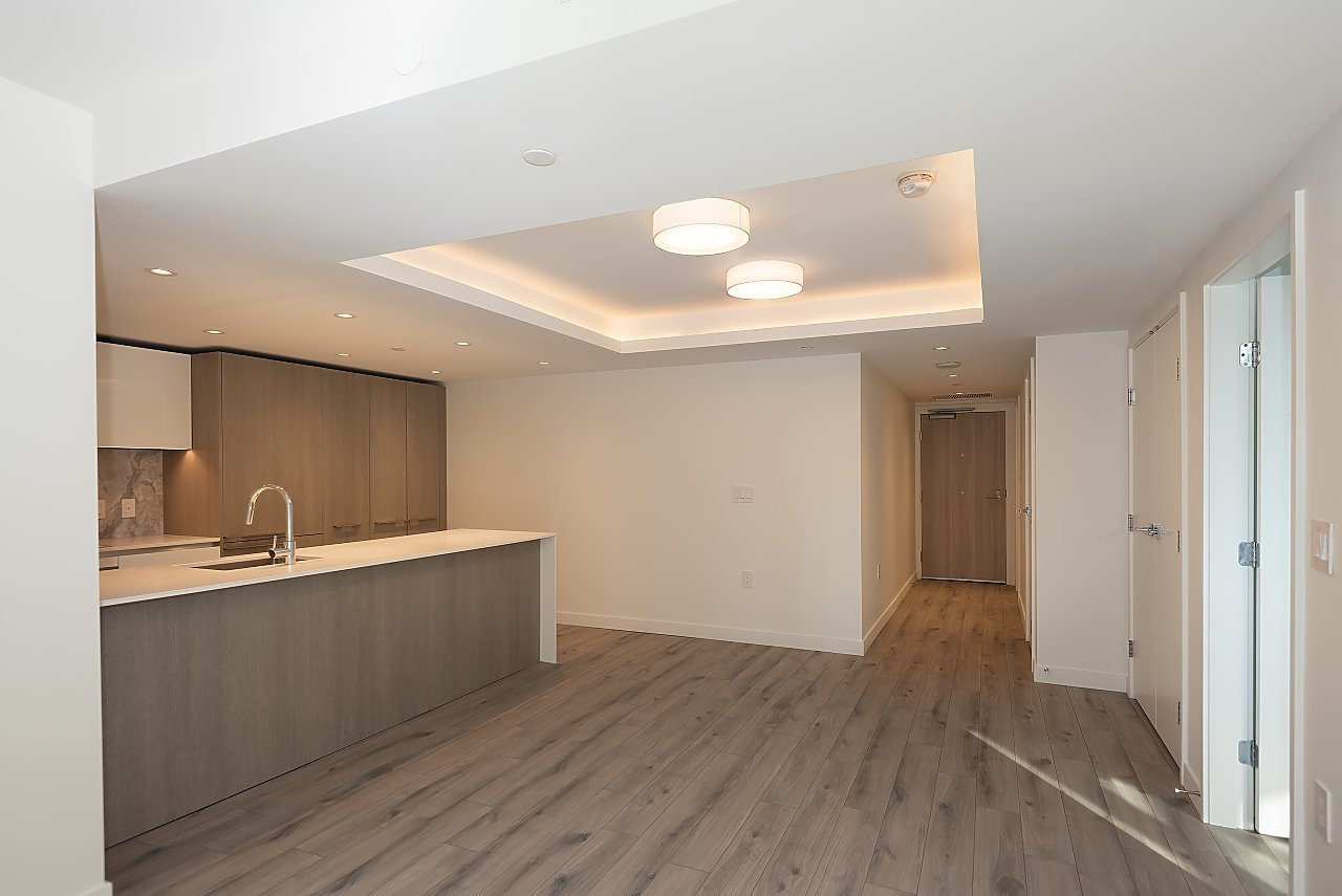 1107 Richards Street - Photo 9