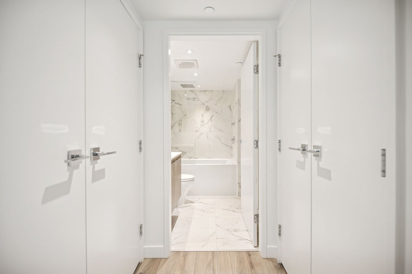 1107 Richards Street - Photo 9
