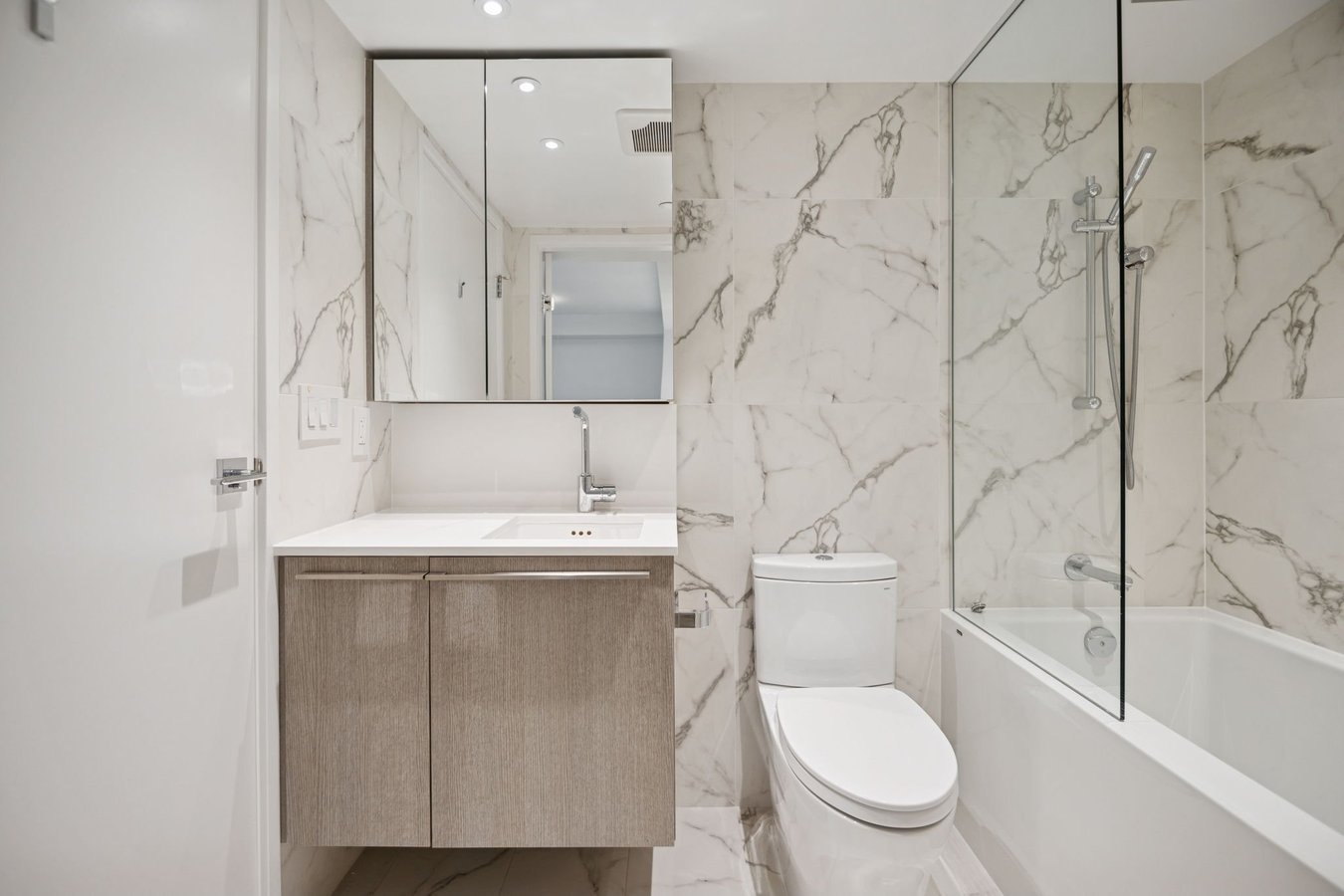 1107 Richards Street - Photo 10