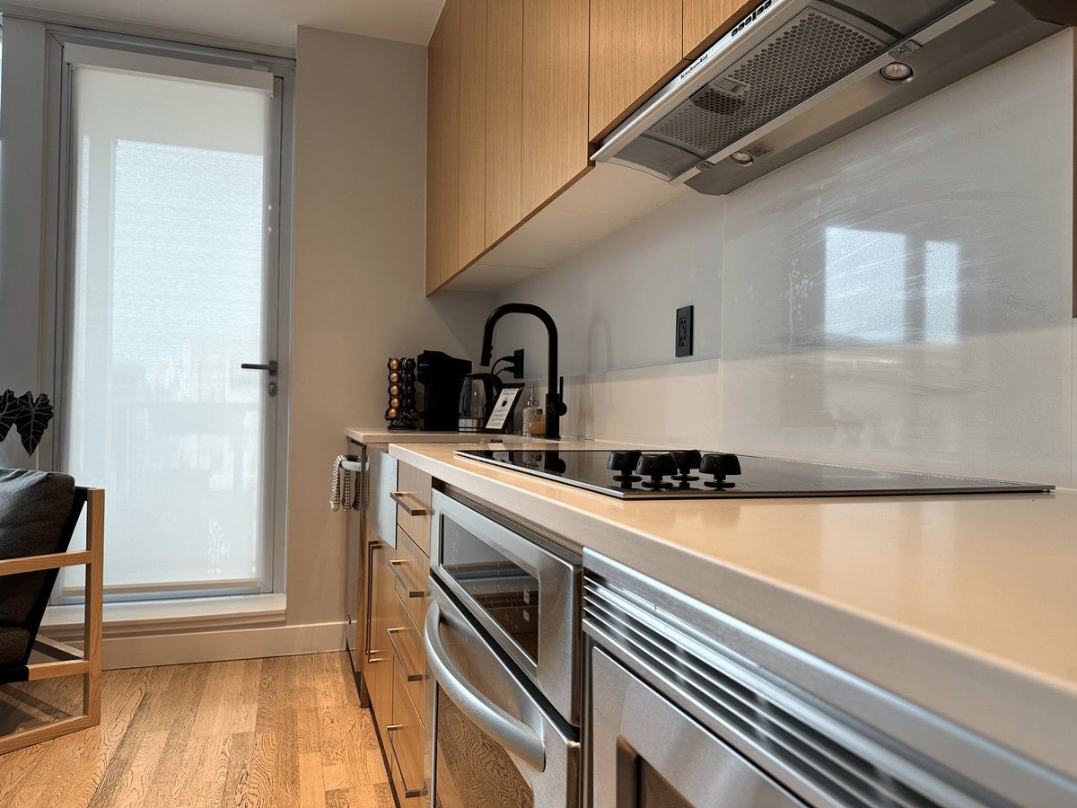 250 East 6th Avenue - Photo 8