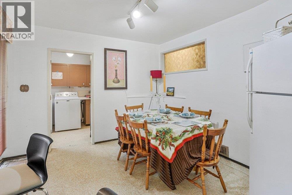 2950 W 31ST AVENUE - Photo 8