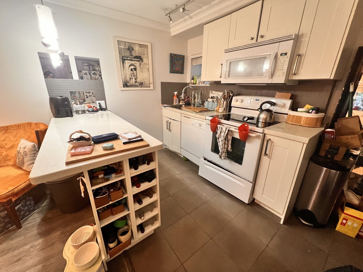 1657 East 12th Avenue - Photo 3