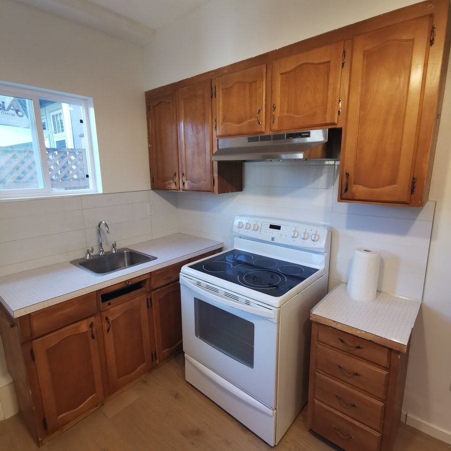 West 19th Avenue - Photo 2