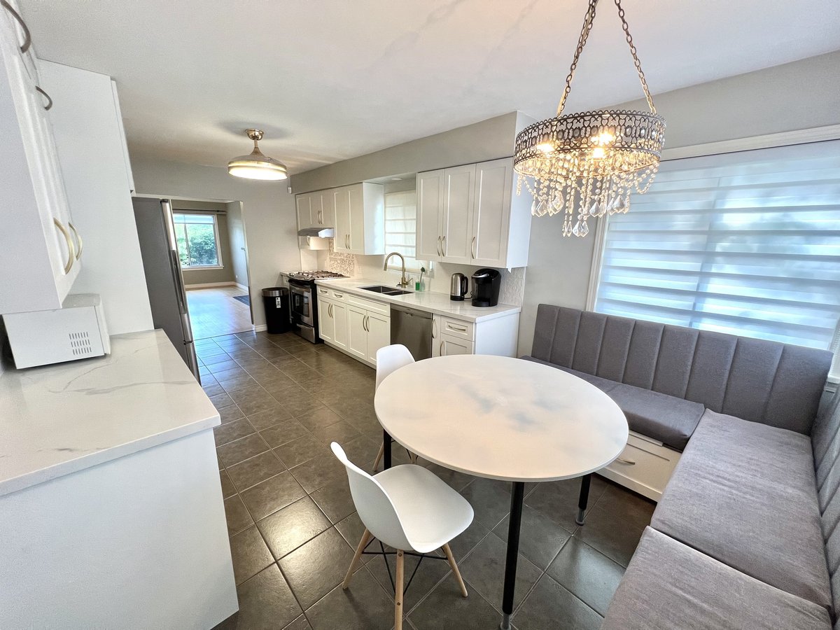 2947 McGill Street - Photo 2