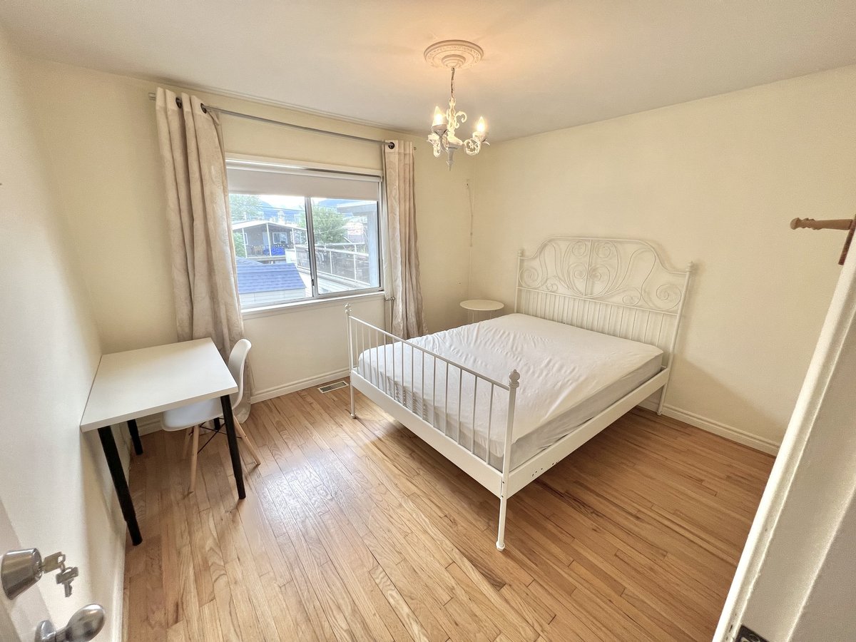 2947 McGill Street - Photo 6
