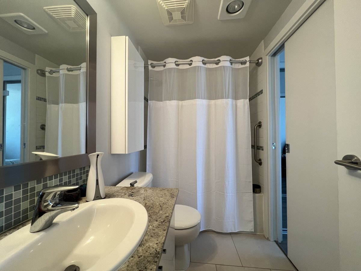1188 West Pender Street - Photo 9