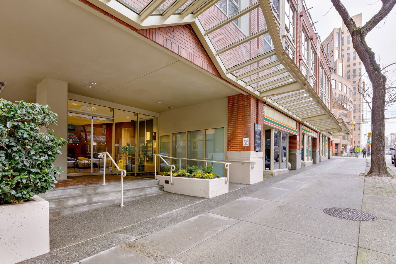 819 Hamilton Street - Photo 26