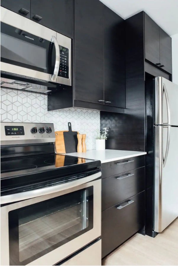 1010 Howe Street - Photo 9