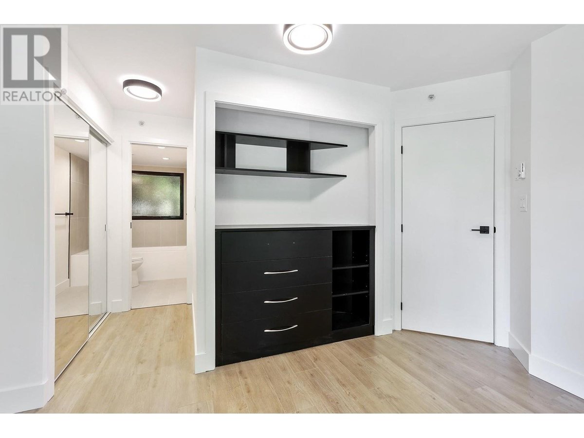 929 HOMER STREET - Photo 13