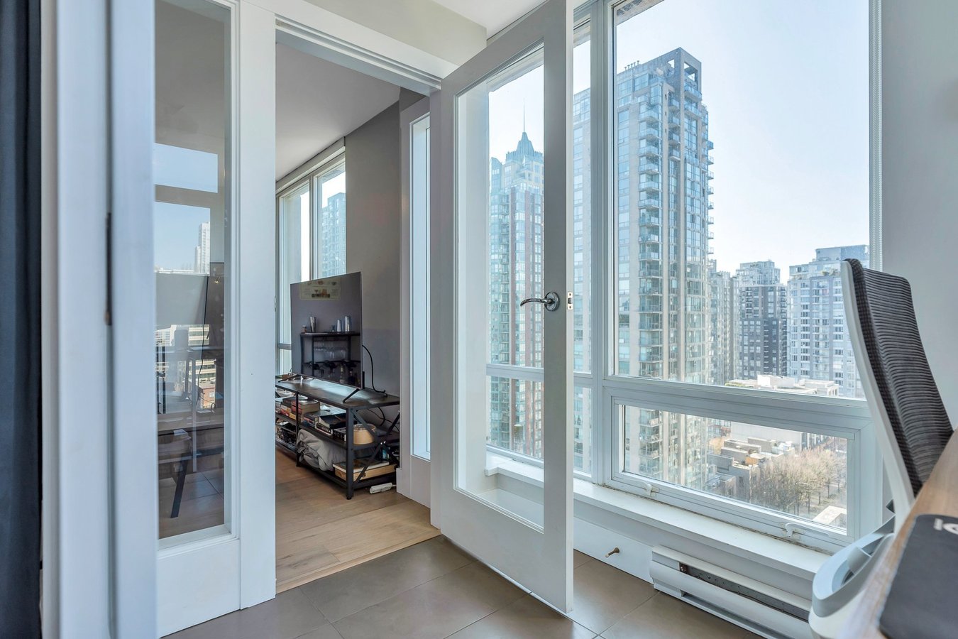 535 Smithe Street - Photo 9