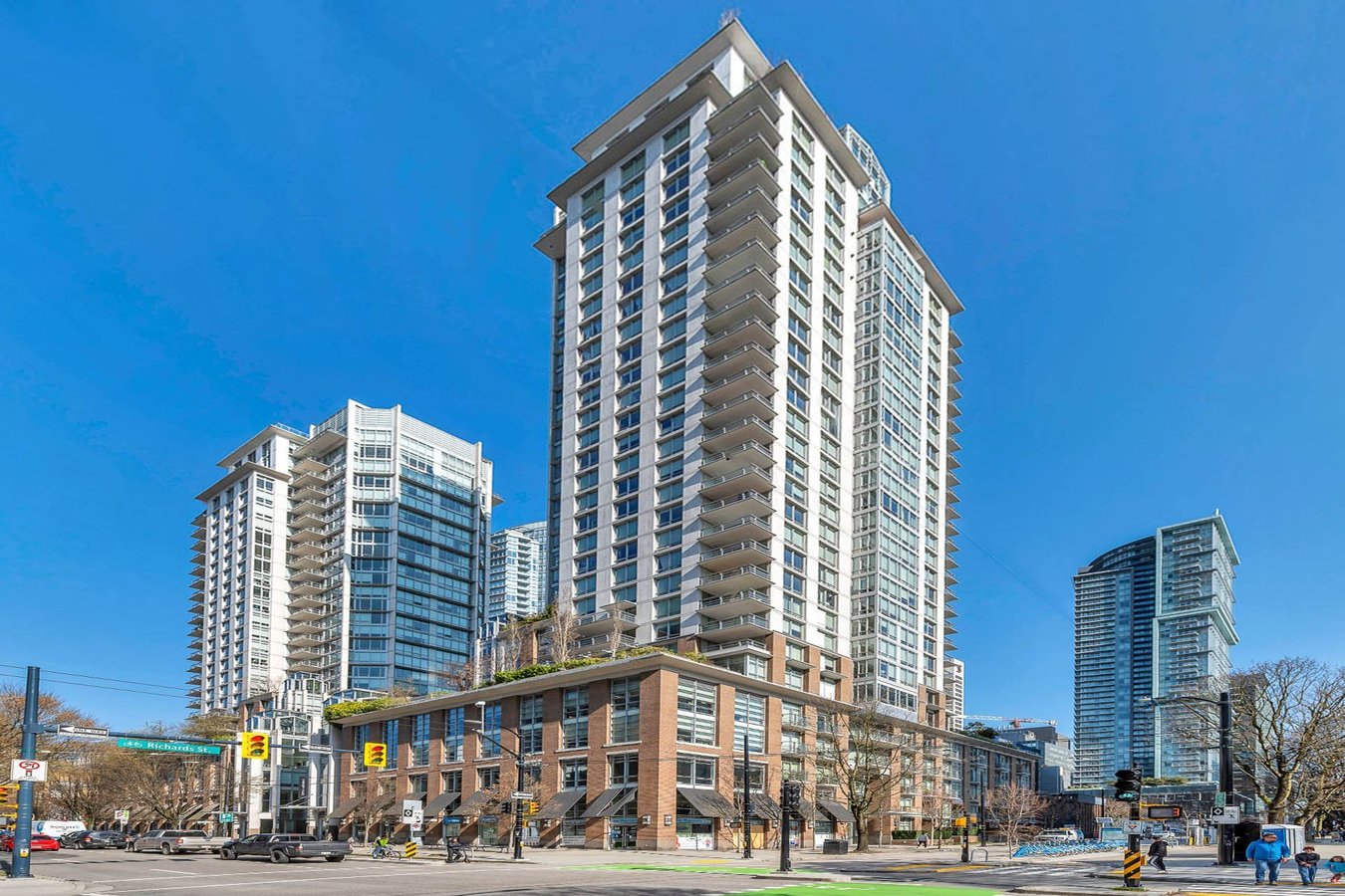 535 Smithe Street - Photo 22