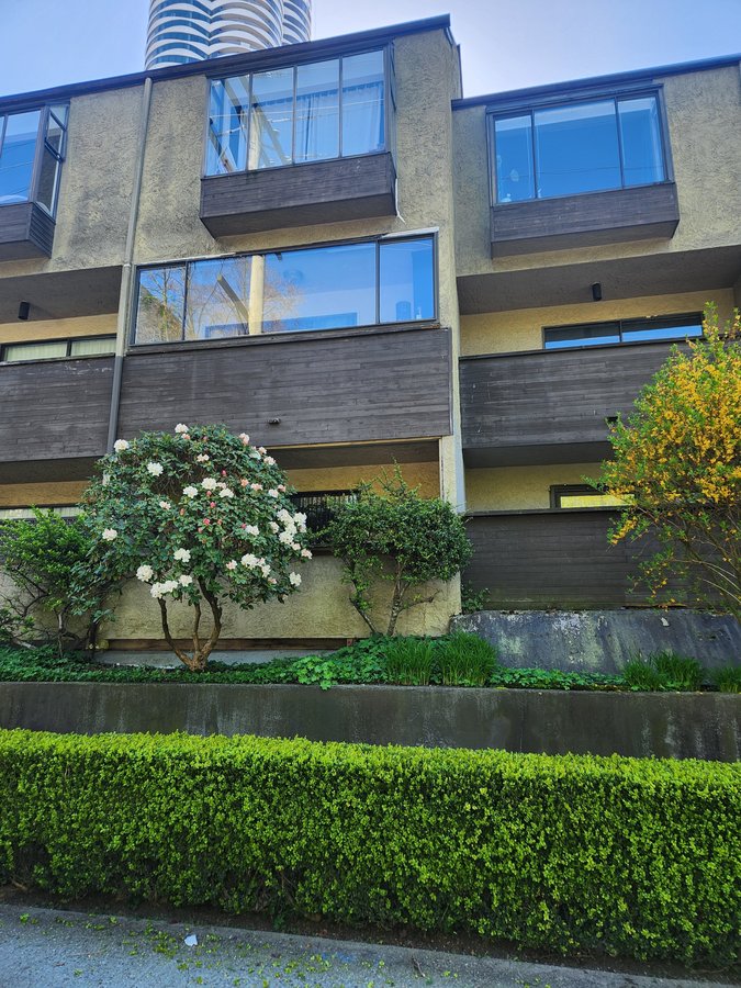 1070 Nelson Street - Photo 18