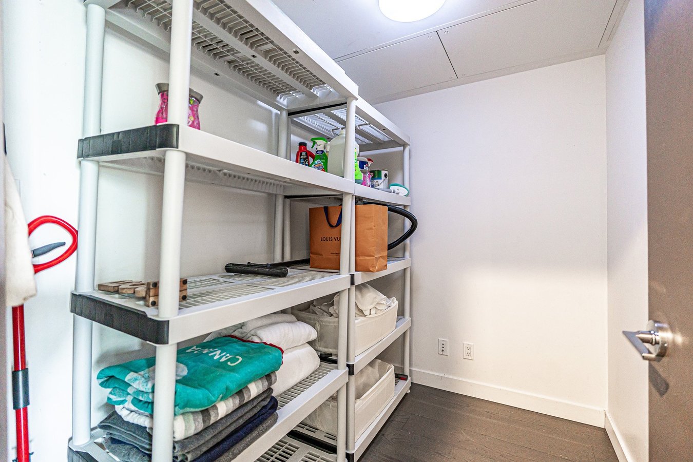 68 Smithe Street - Photo 14