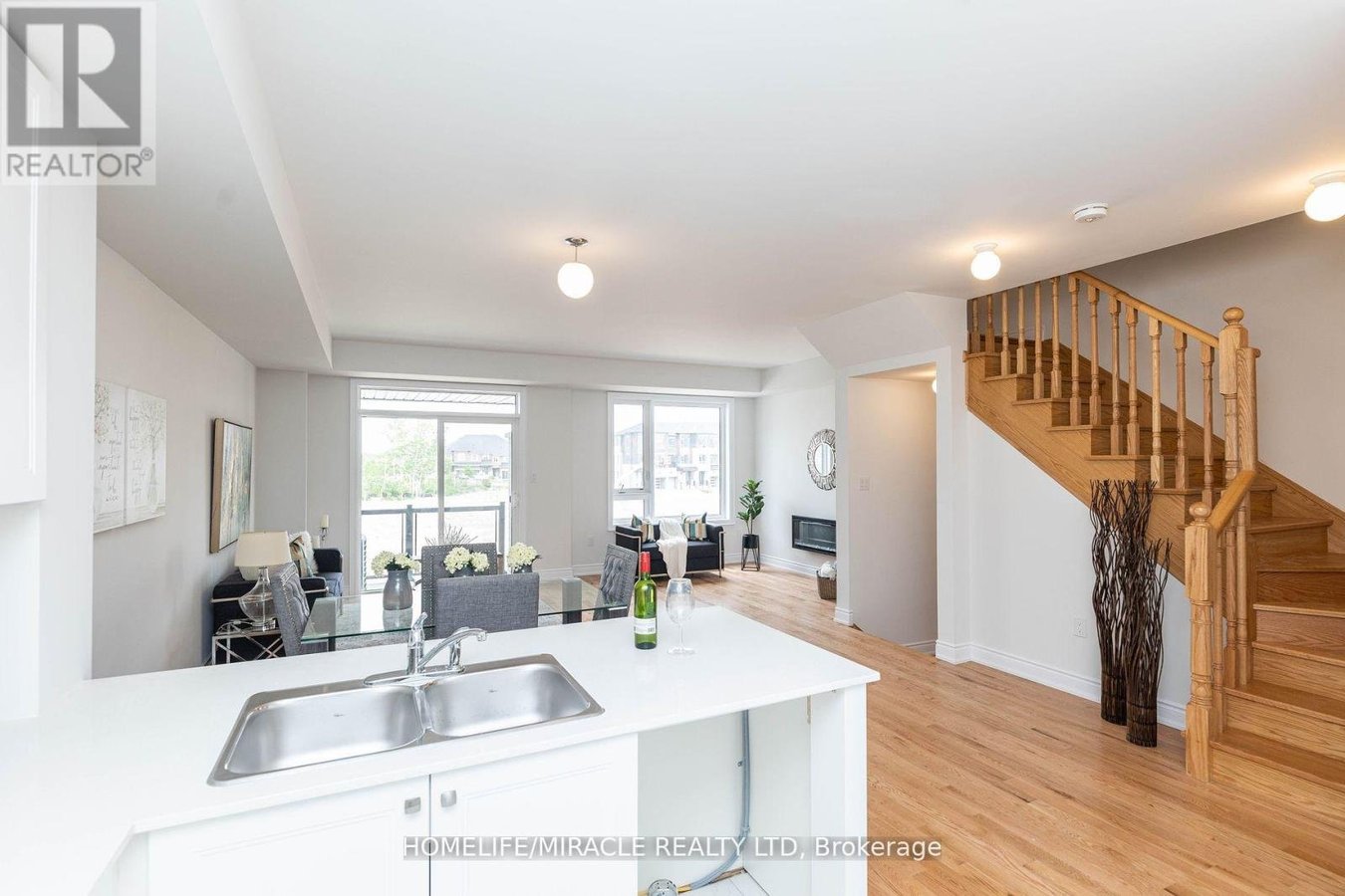 413 TENNANT CIRCLE - Photo 20