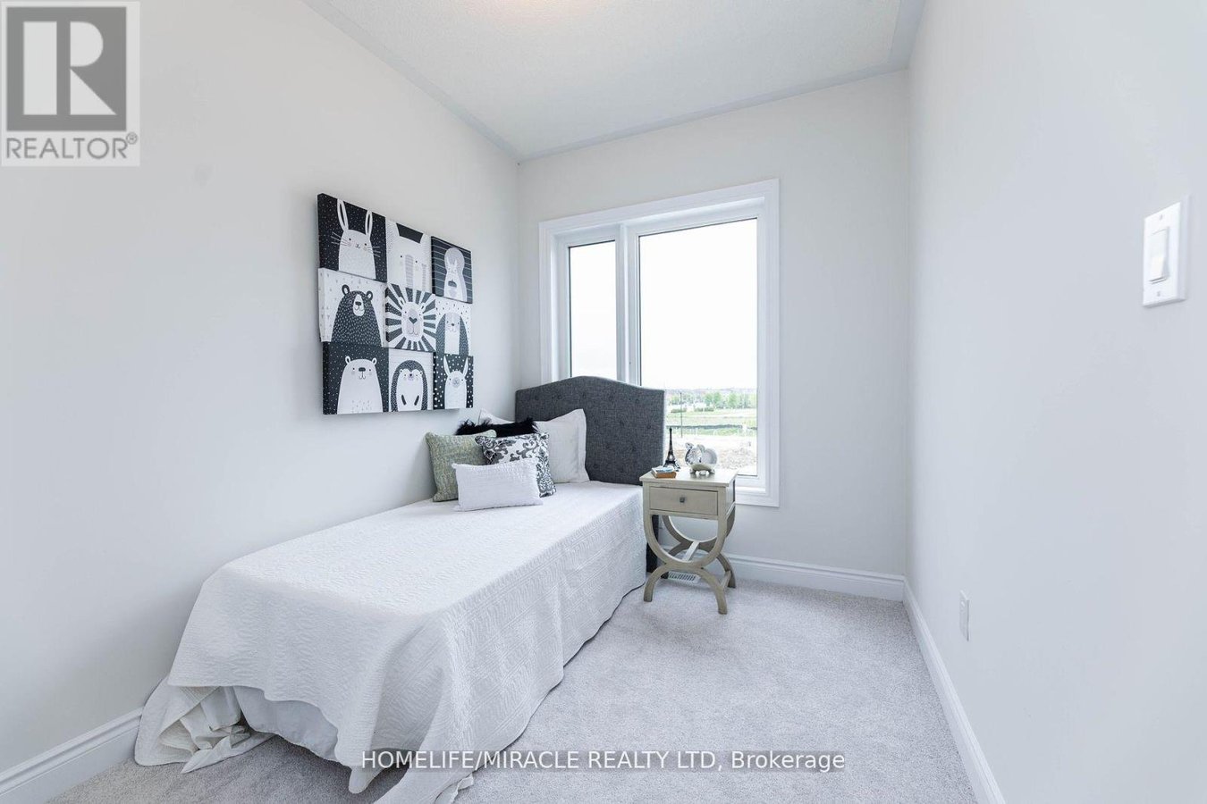 413 TENNANT CIRCLE - Photo 33