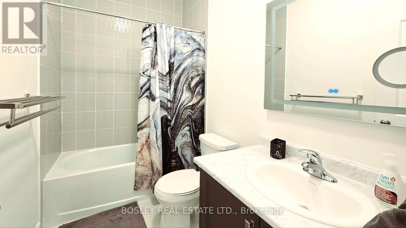 62 GHENT DRIVE - Photo 17