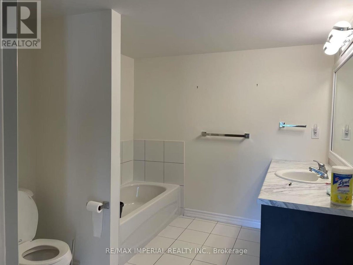 BEDROOM ONE - 181 PARKTREE DRIVE - Photo 10