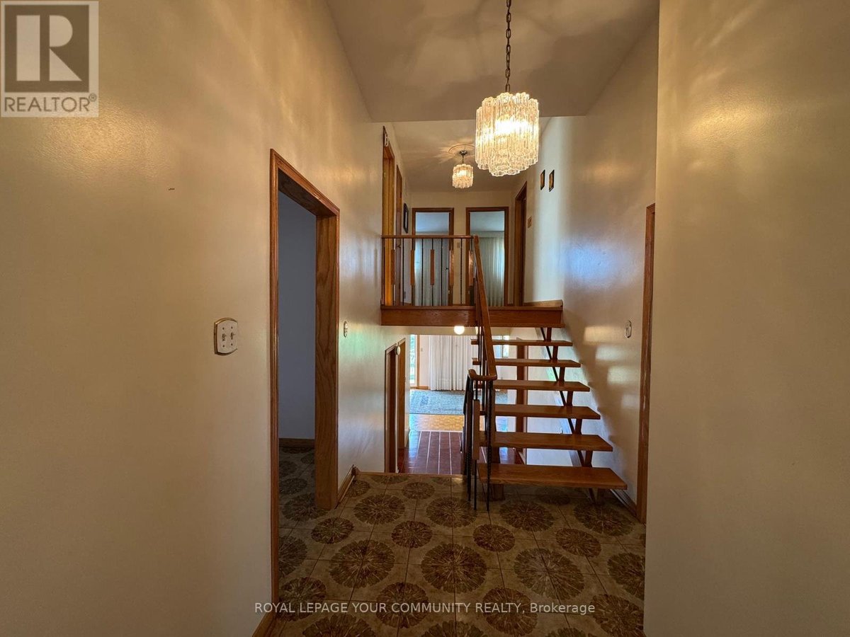 160 JULES AVENUE - Photo 21