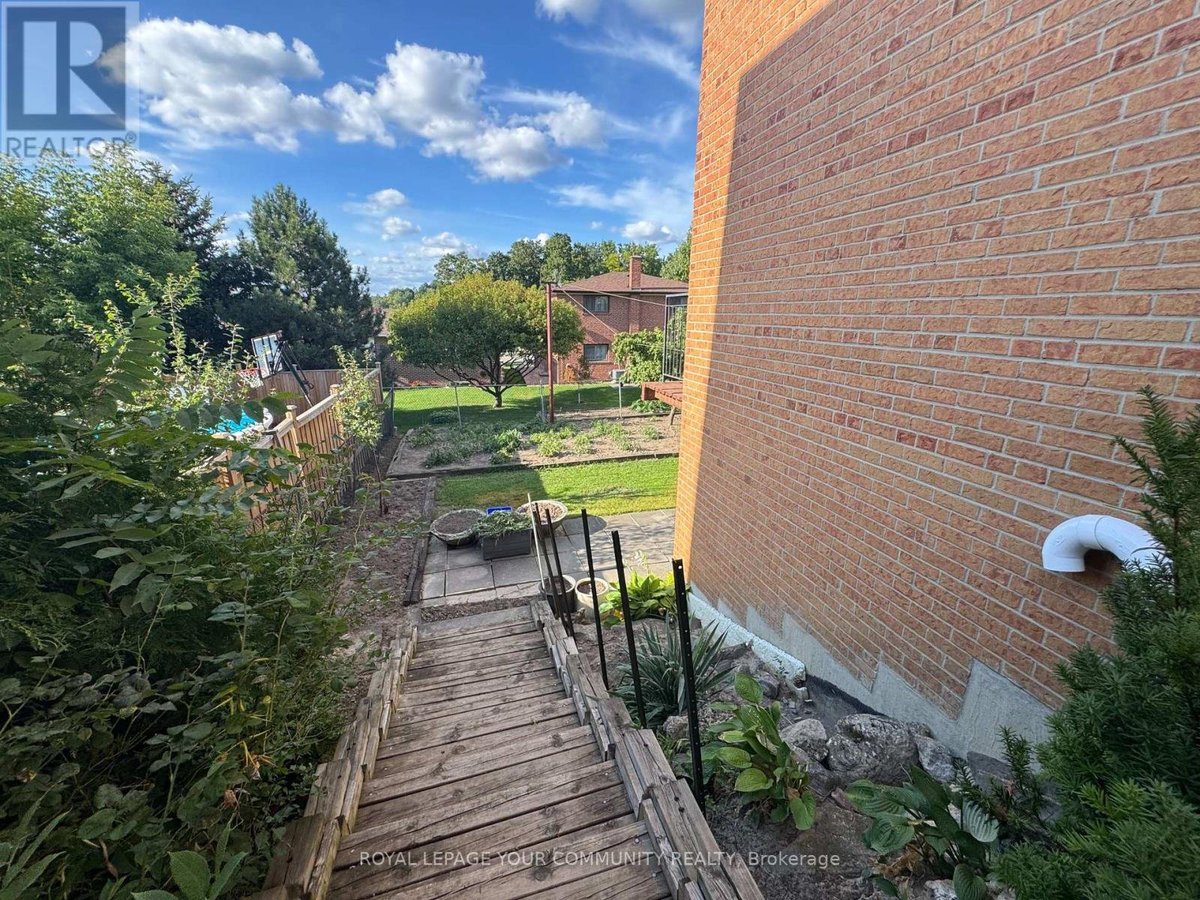 160 JULES AVENUE - Photo 37