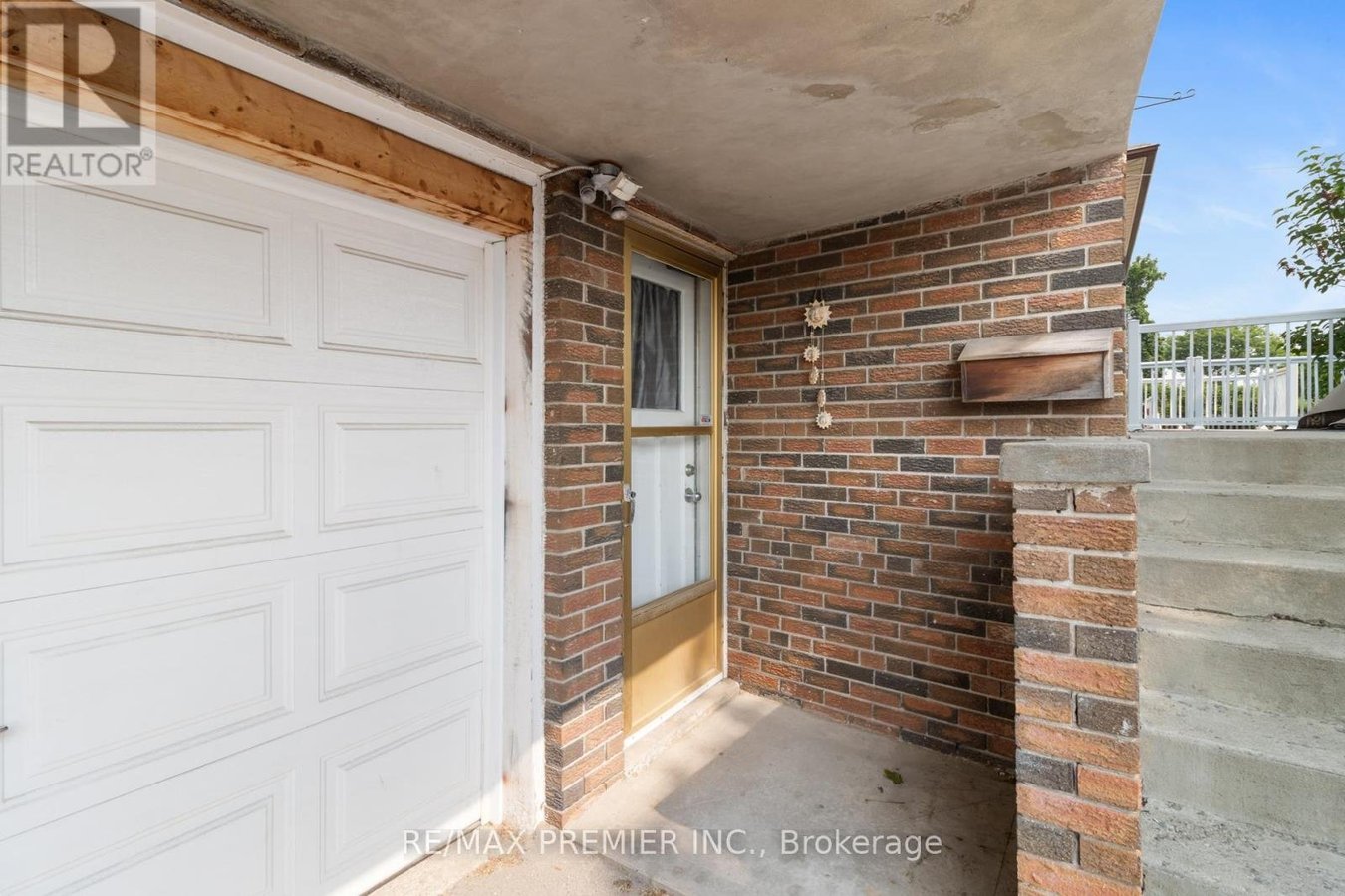 7872 MARTIN GROVE ROAD - Photo 3