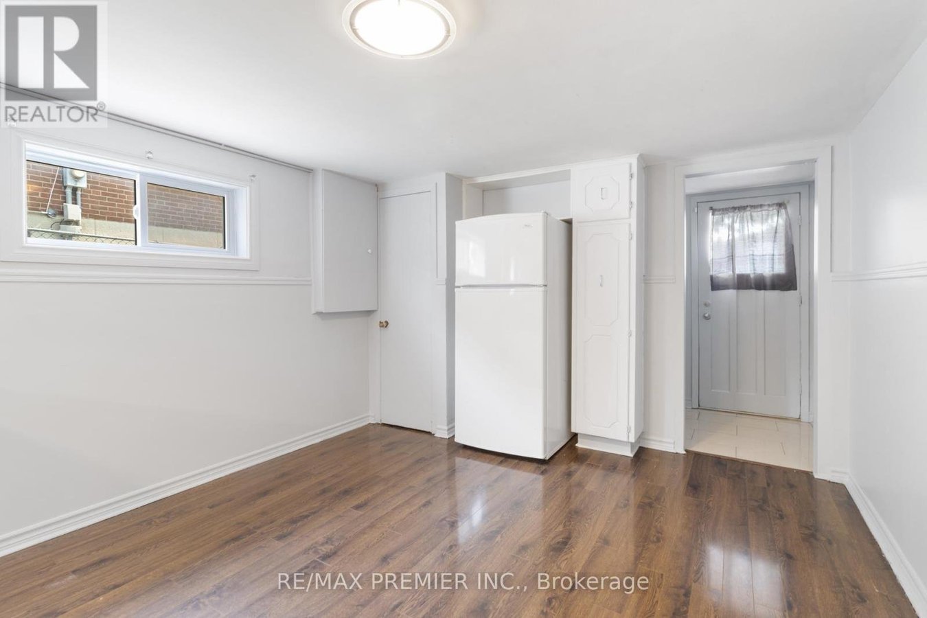 7872 MARTIN GROVE ROAD - Photo 11