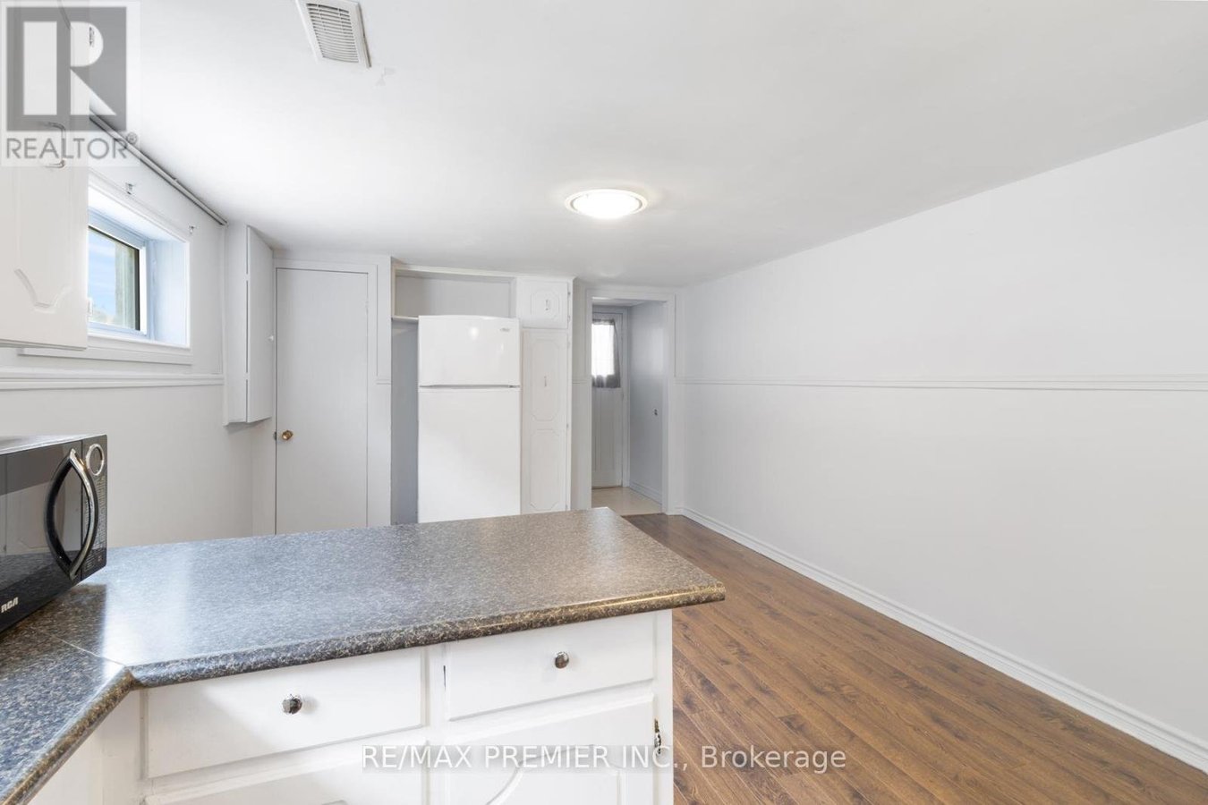 7872 MARTIN GROVE ROAD - Photo 13