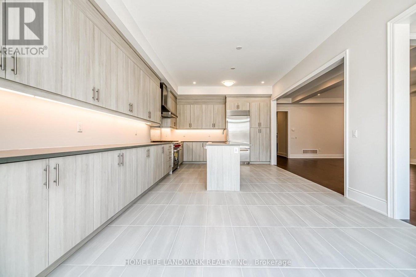 160 WINTHROP CRESCENT - Photo 14