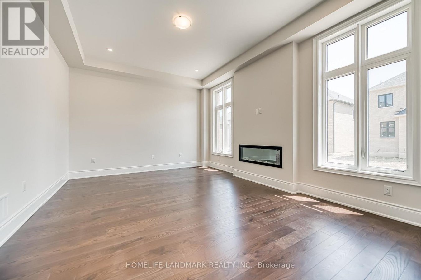 160 WINTHROP CRESCENT - Photo 18