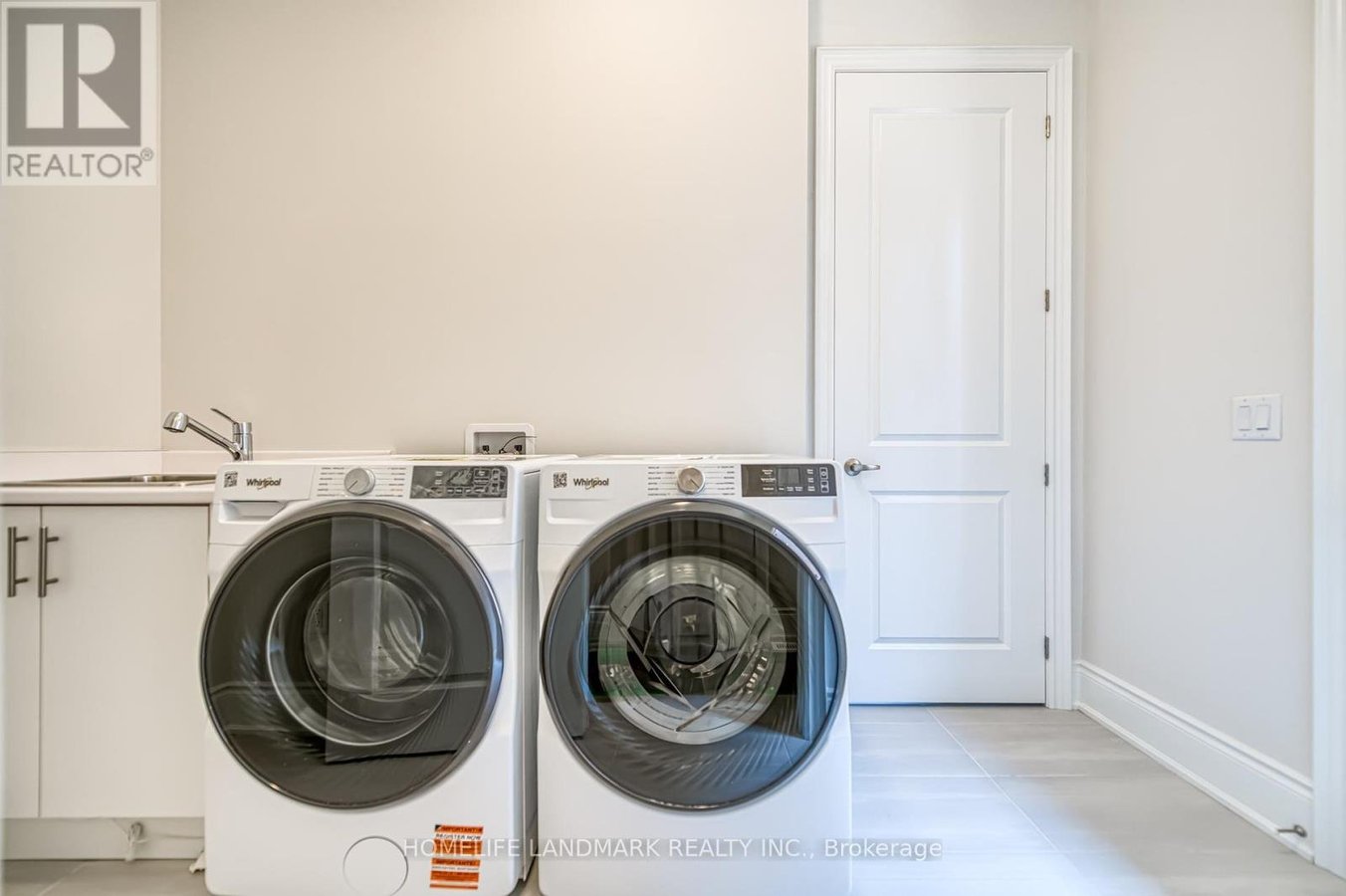 160 WINTHROP CRESCENT - Photo 19