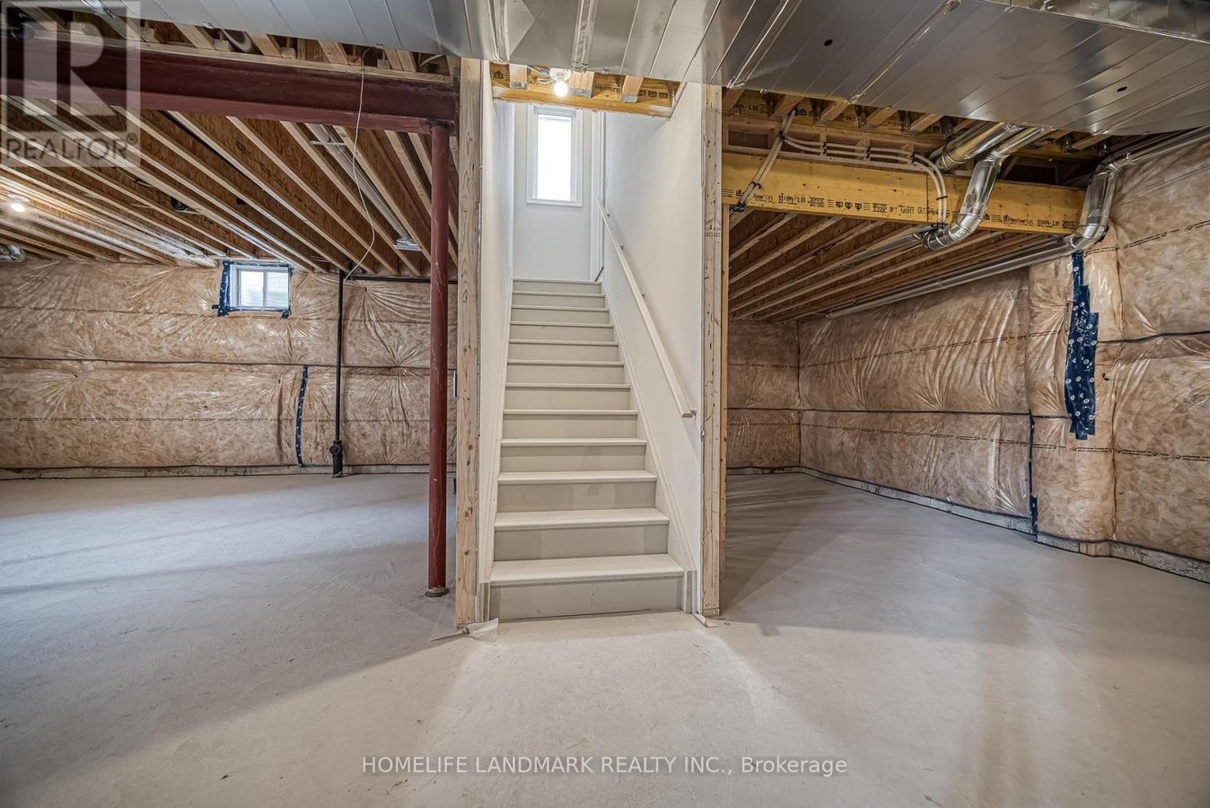 160 WINTHROP CRESCENT - Photo 39