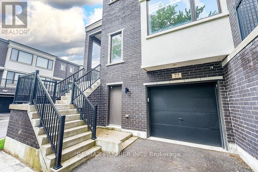 77 SYDNEY CIRCLE - Photo 2