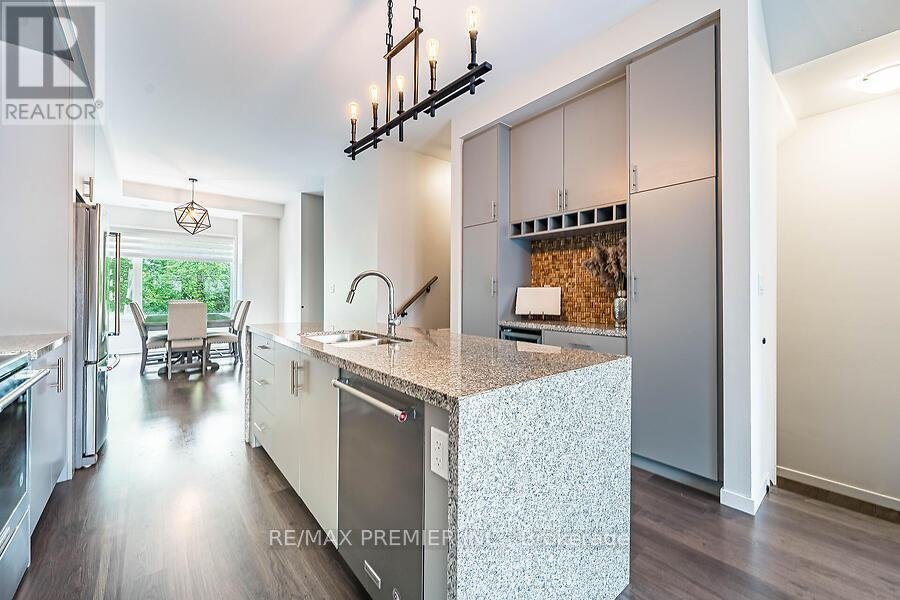 77 SYDNEY CIRCLE - Photo 10