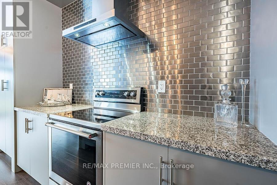 77 SYDNEY CIRCLE - Photo 12