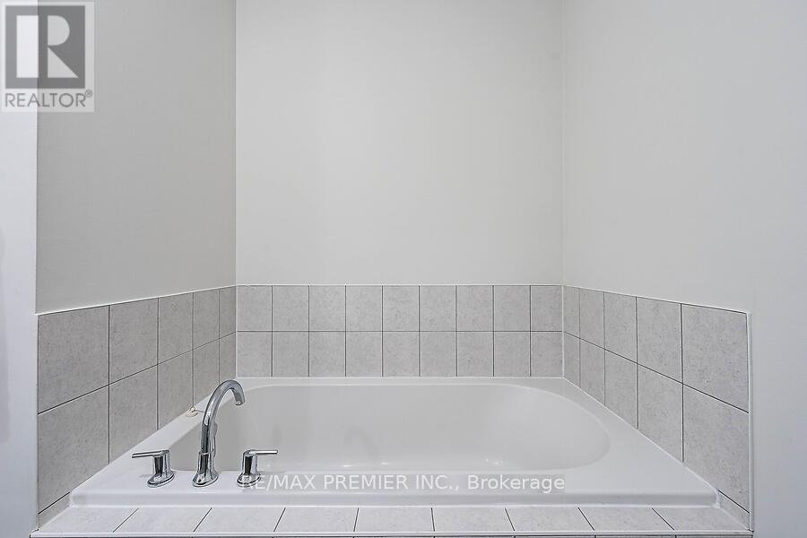 77 SYDNEY CIRCLE - Photo 31